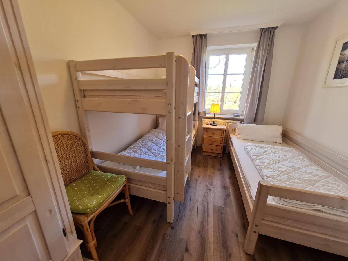 Ferienhaus Ellen, Eg Whg Utersum エクステリア 写真
